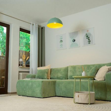 Einzigartiges Scandi Apartment - Innenstadt Mit Parkplatz, Balkon & Wlan - Perfekt Fuer Radfahrer Riedlingen Dış mekan fotoğraf