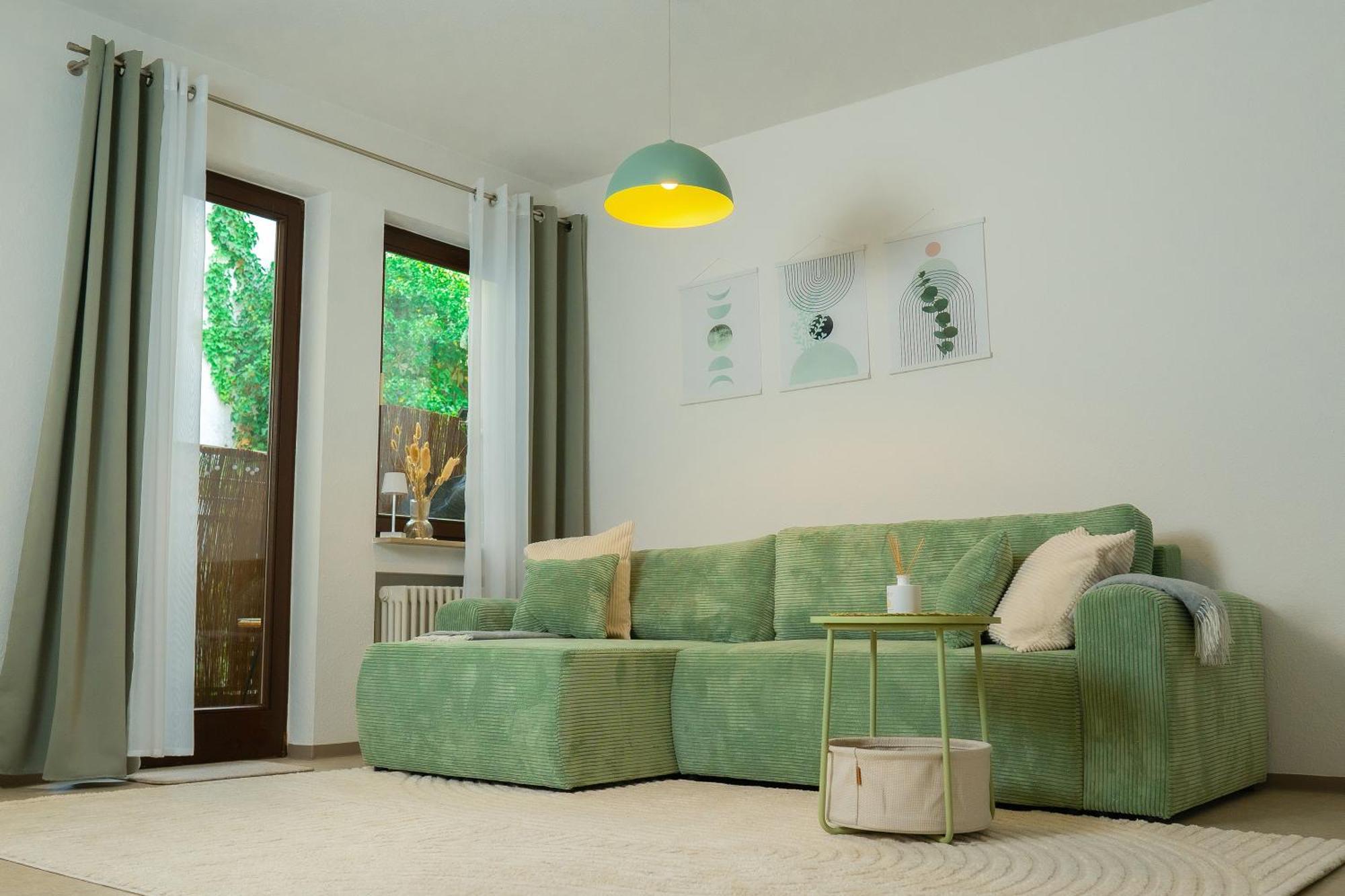 Einzigartiges Scandi Apartment - Innenstadt Mit Parkplatz, Balkon & Wlan - Perfekt Fuer Radfahrer Riedlingen Dış mekan fotoğraf